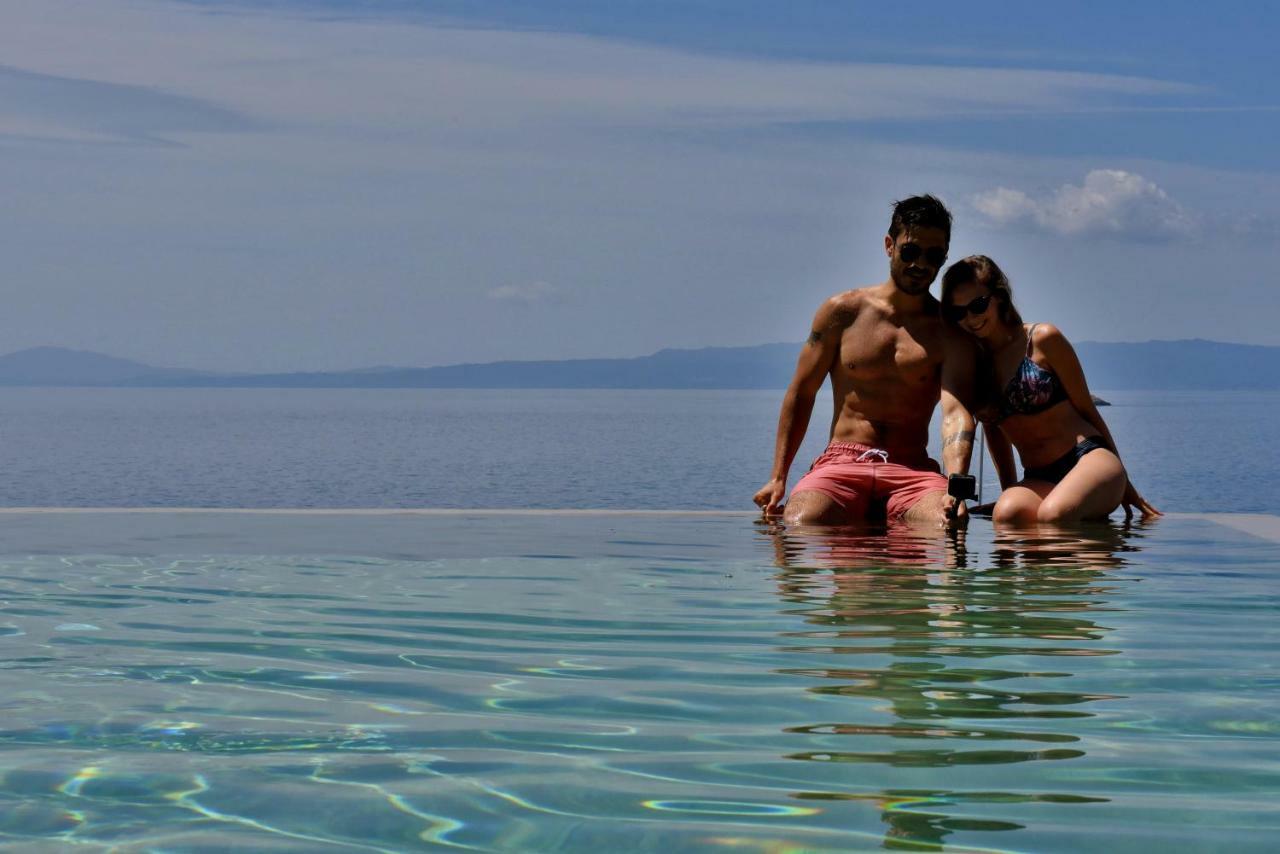 Natura Luxury Boutique Hotel Skopelos Loutraki  Ngoại thất bức ảnh