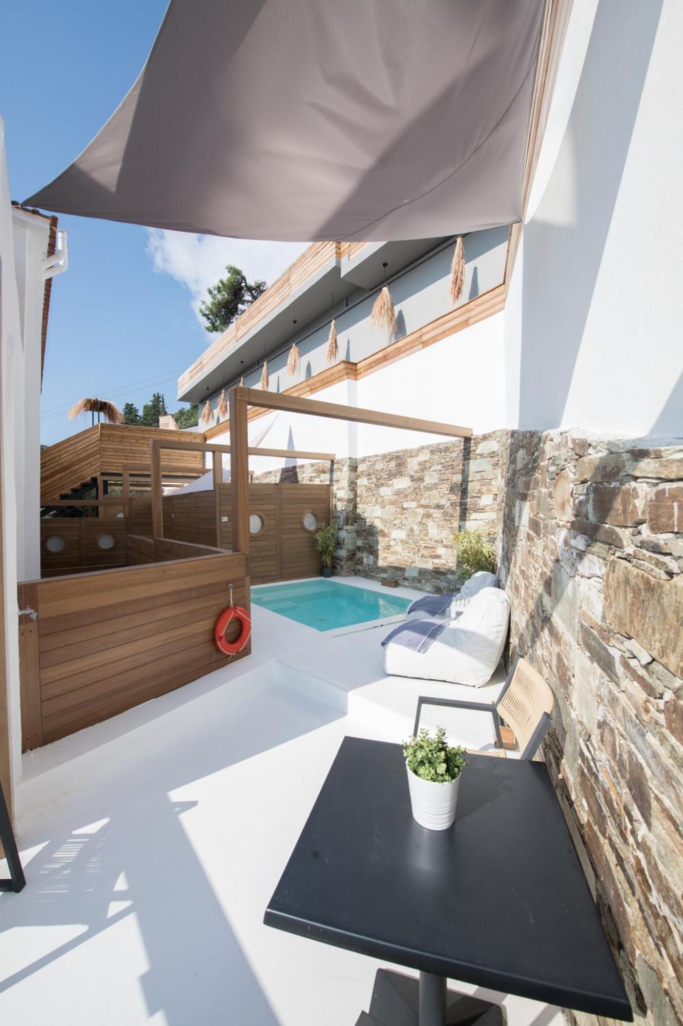 Natura Luxury Boutique Hotel Skopelos Loutraki  Ngoại thất bức ảnh